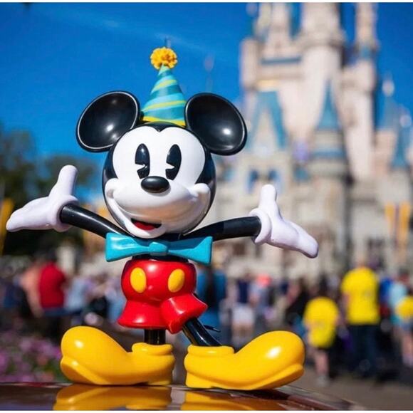 NEW Mickey's 90th Anniversary Sippy Cup - Picture 1 of 4